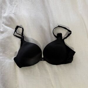 Victoria’s Secret push up bra